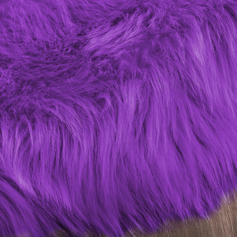 Tapis mauve en polyester tissé à la machine de couleur unie Rhonda, Rectangle 5 pi 11 po x 7 pi 10 po