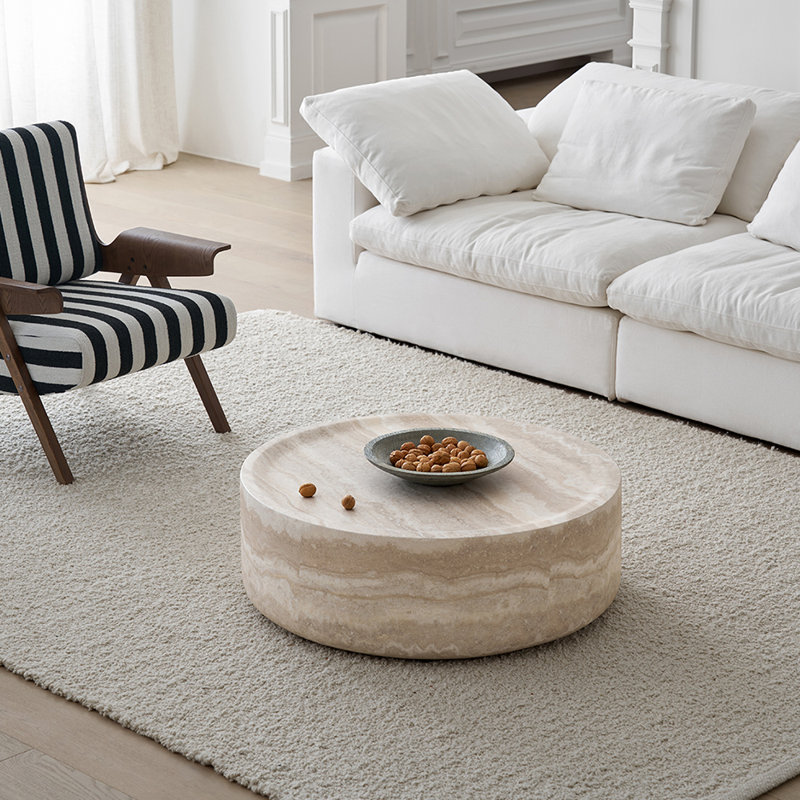 Table basse ronde de style français, H 11,8 po x L 43,3 po x l 43,3 po