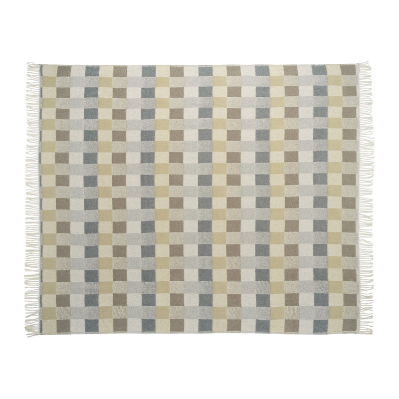 Cintia Throw Blanket