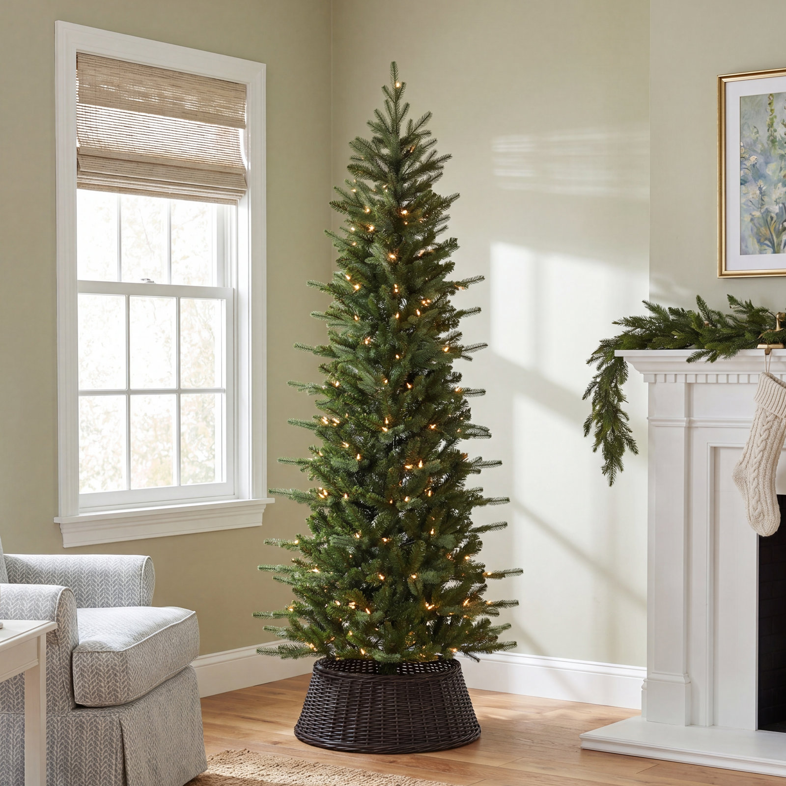 6.5' Pre-Lit Pine Tree