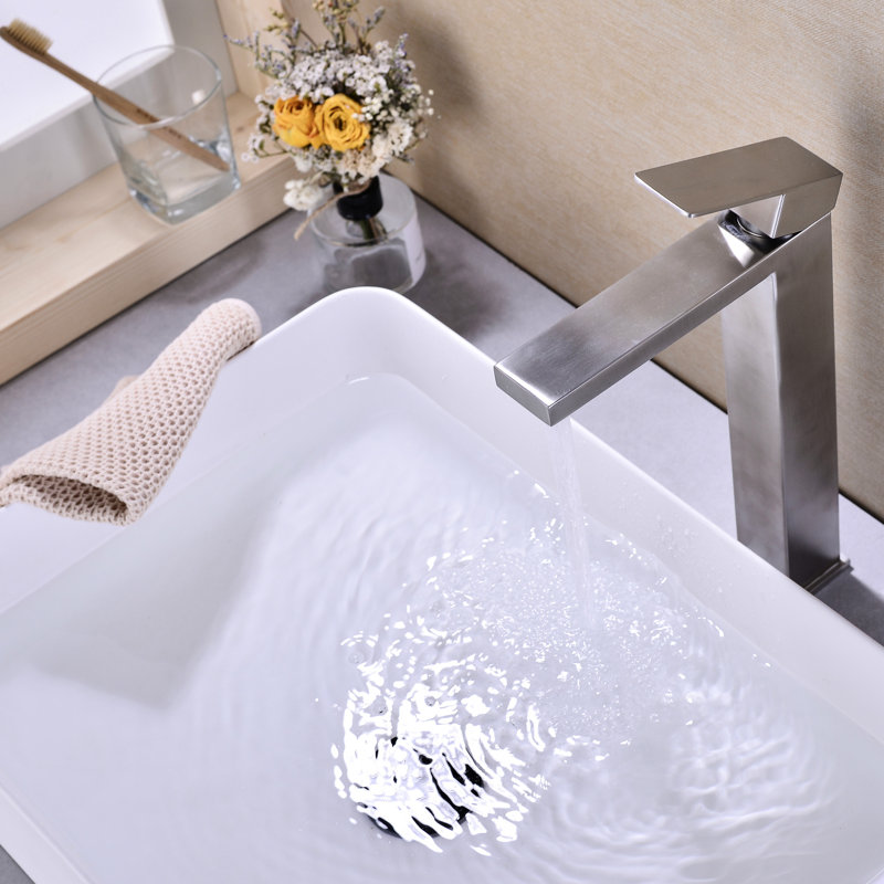 Stainless Steel Sink Faucet - Smooth Operation, Splash Feature Single Handle Bathroom Tap Rust , Easy Water Flow Control