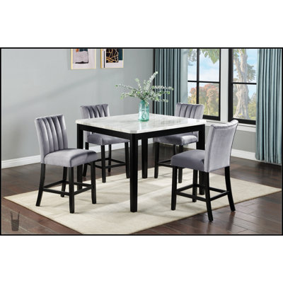 Ensemble de salle à manger 5 pièces à hauteur de comptoir contemporain avec table en faux marbre et chaises rembourrées noires, structure en bois massif pour les cuisines et les salles à manger modernes