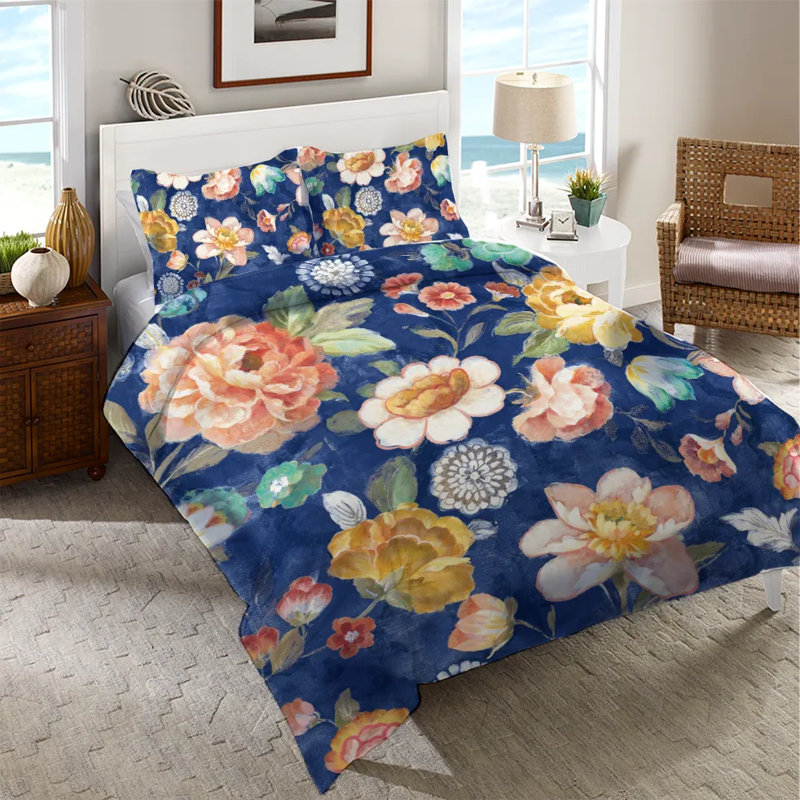 Vivacious Blooms Machine Woven Duvet Cover