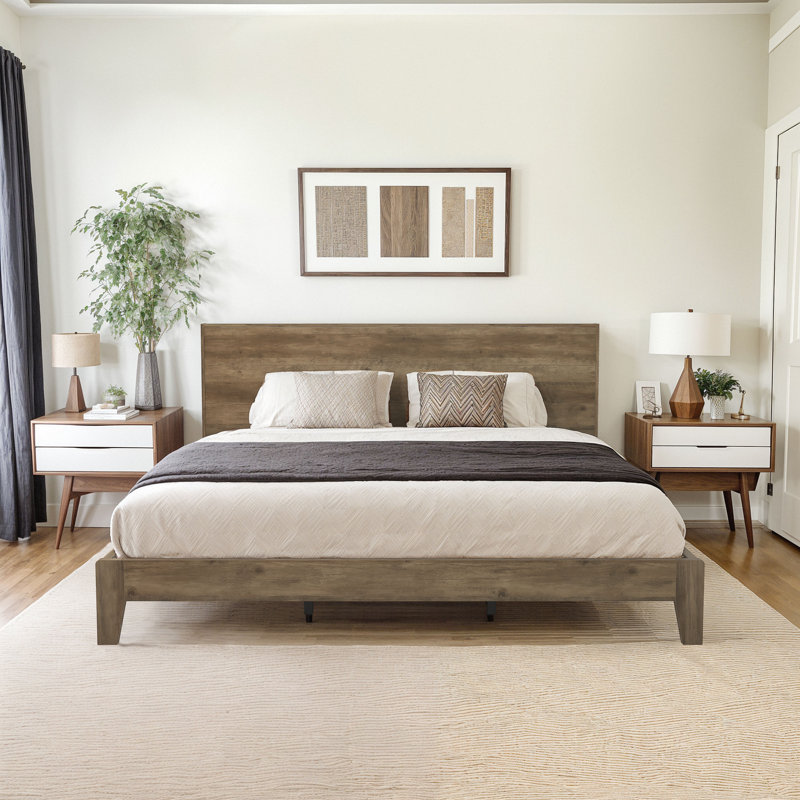 Allyannah Levison Platform Bed With Headboard, King, Knotty Oak