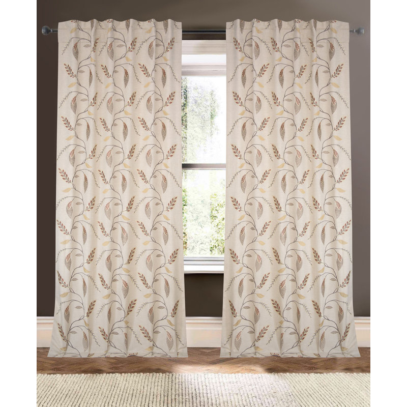 Blossom, Natural, 50" W x 110" L