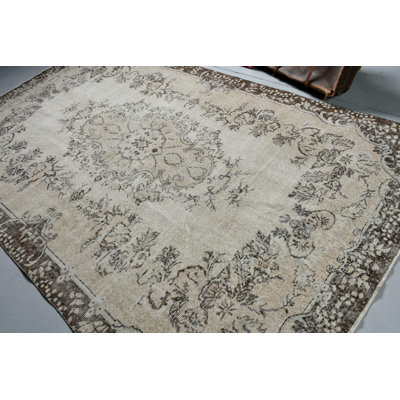 Grand tapis turc rétro fait à la main en laine beige, idéal pour rehausser l'esthétique de votre salon