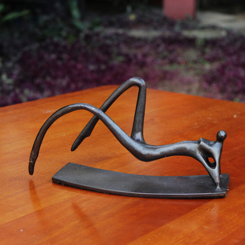 Sculpture bronze Kulreet Ipanema Sunbather