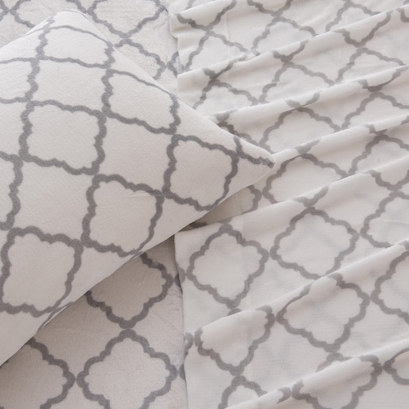 100% Polyester Geometric Sheet Set, King, White/Gray