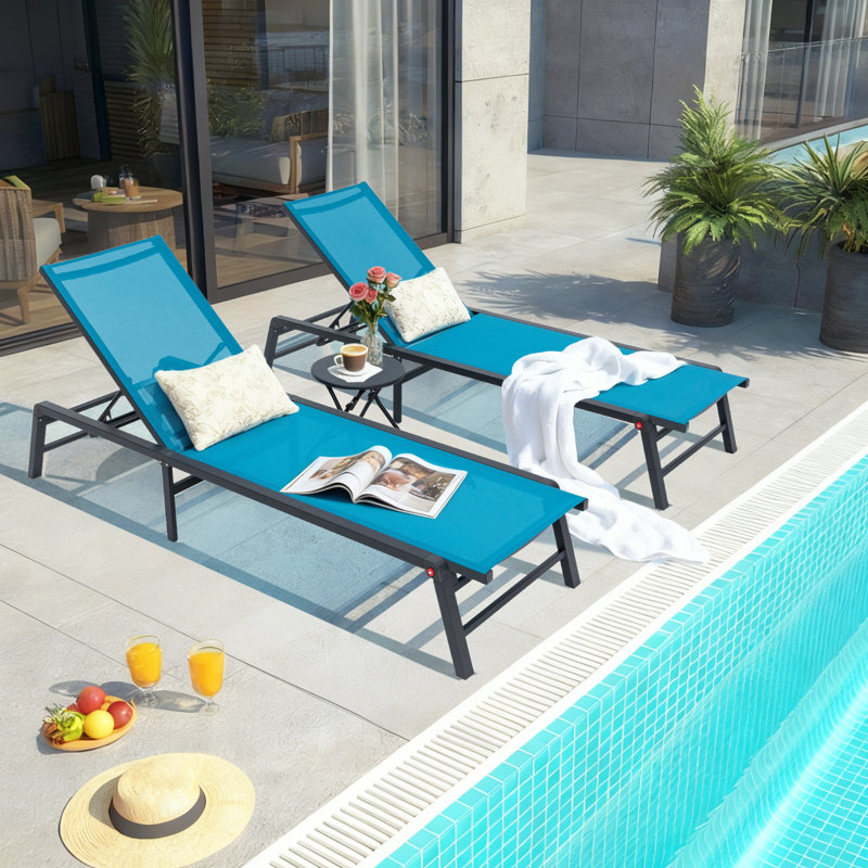 Aluminum Free-Assemble Outside Anti-Rust Pool Lounge Chairs, Outdoor Chaise Lounge Set, Lay Flat Sun Loungers for Tanning Poolside Yard Patio Deck Lounge Chairs, Table Included