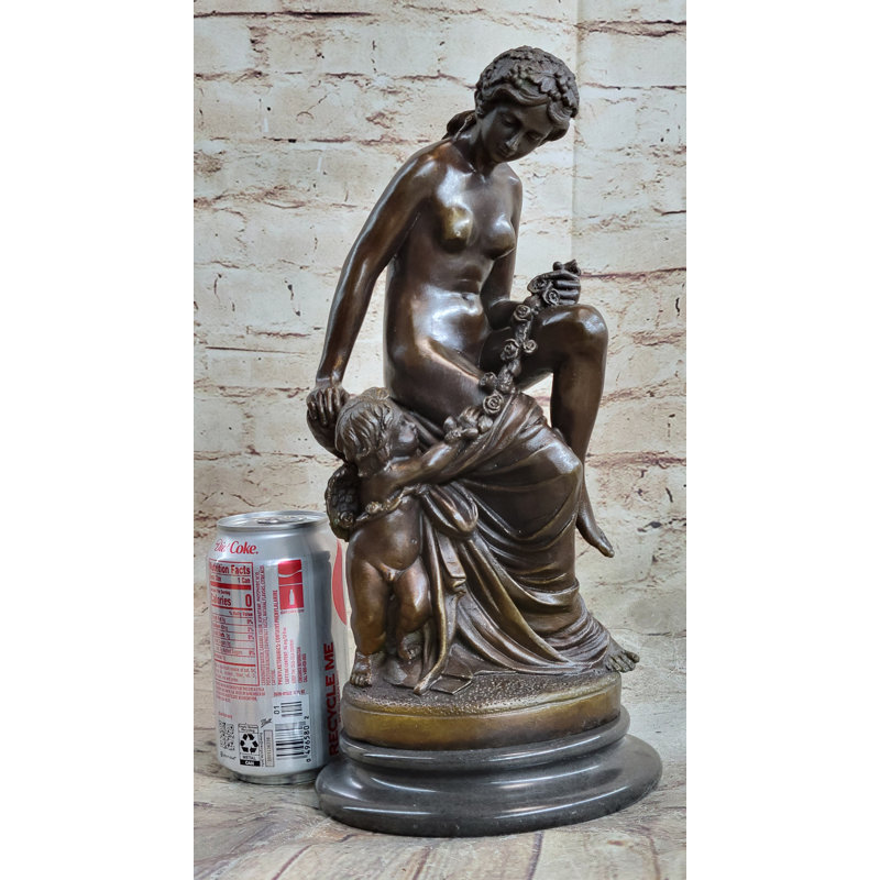 Figurines et sculptures