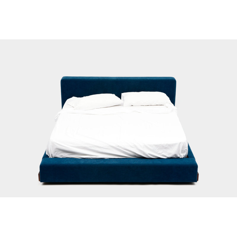Velvet Bed, Queen, Admiral