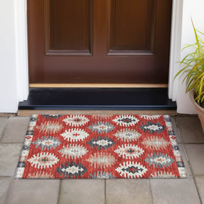 Chayden Washable Southwestern Indoor / Outdoor Rug