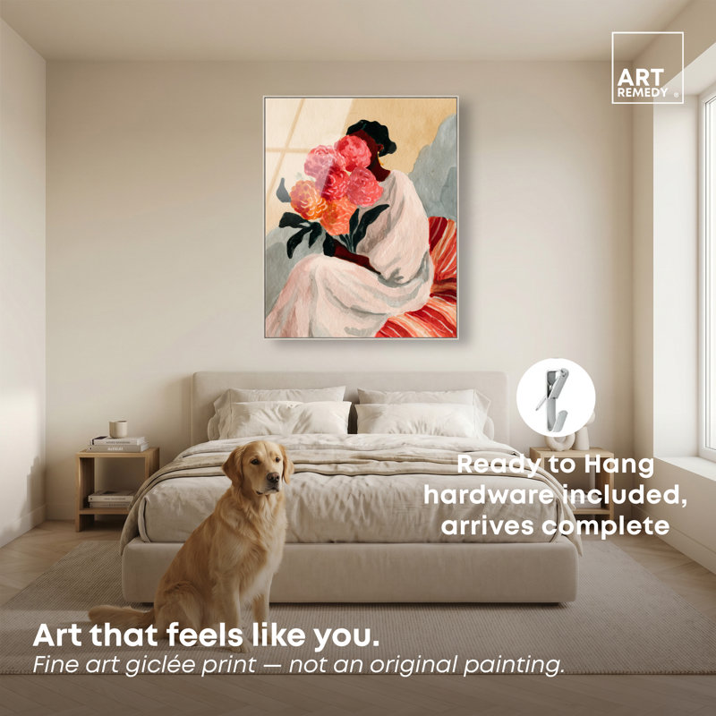 «Draped in White», impression murale encadrée par Art Remedy, cadre argenté, 36 x 45, 37"H x 46"W, Silver Frame