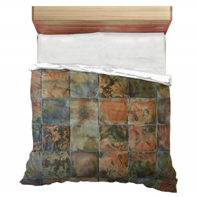 Microfiber / Polyester Comforter