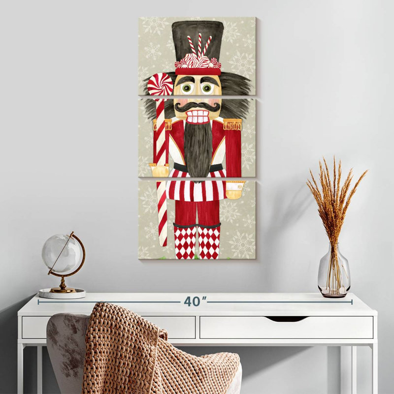Casse-noisette Noël III, 32" H x 15" W