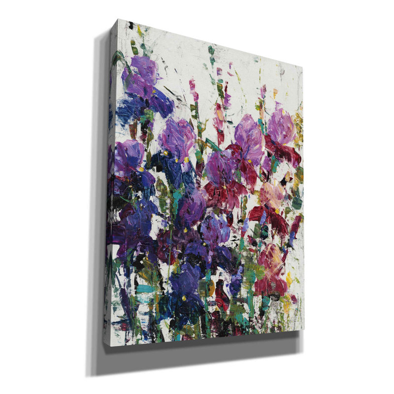 «Iris Blooming II» par Tim O'toole, art mural sur toile, H 54 po x l 40 po x P 1,5 po