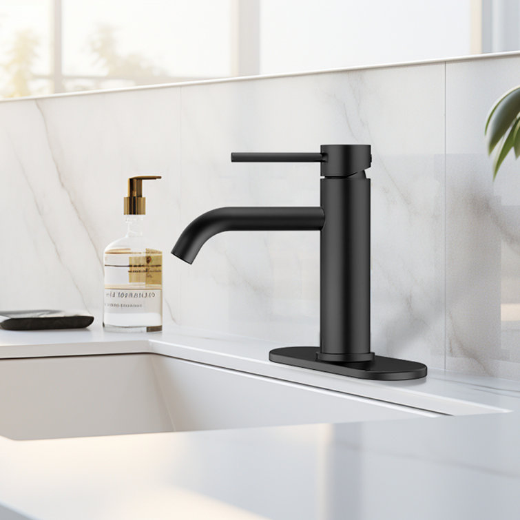 Single-Hole Single-handle Bathroom Faucet with Drain Assembly