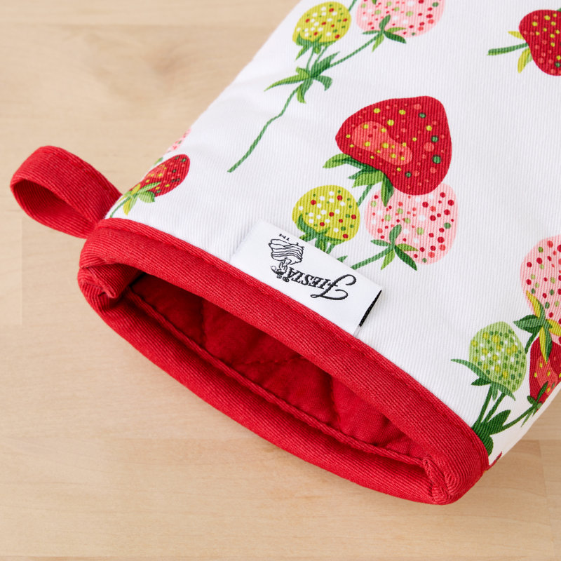 Ensemble de 2 mini-gants de cuisine FIESTA Falling Strawberries, rouge écarlate, 5,5 po x 8 po