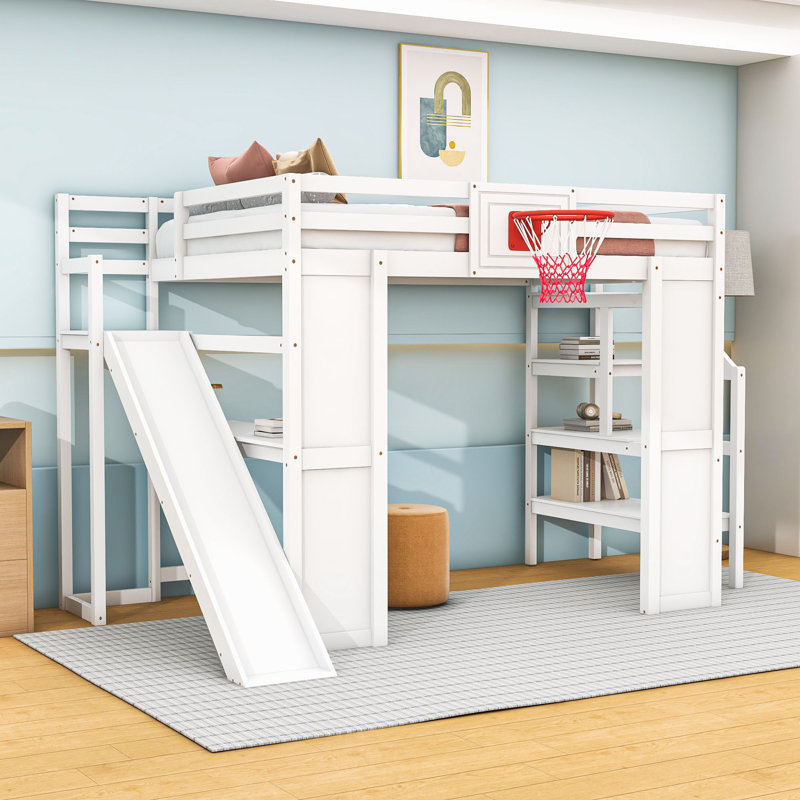 Lit mezzanine double en bois avec bureau, glissoire, tablettes et panier de basketball, Blanc