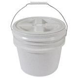 Plastic Food Storage Container With Twist On Lid