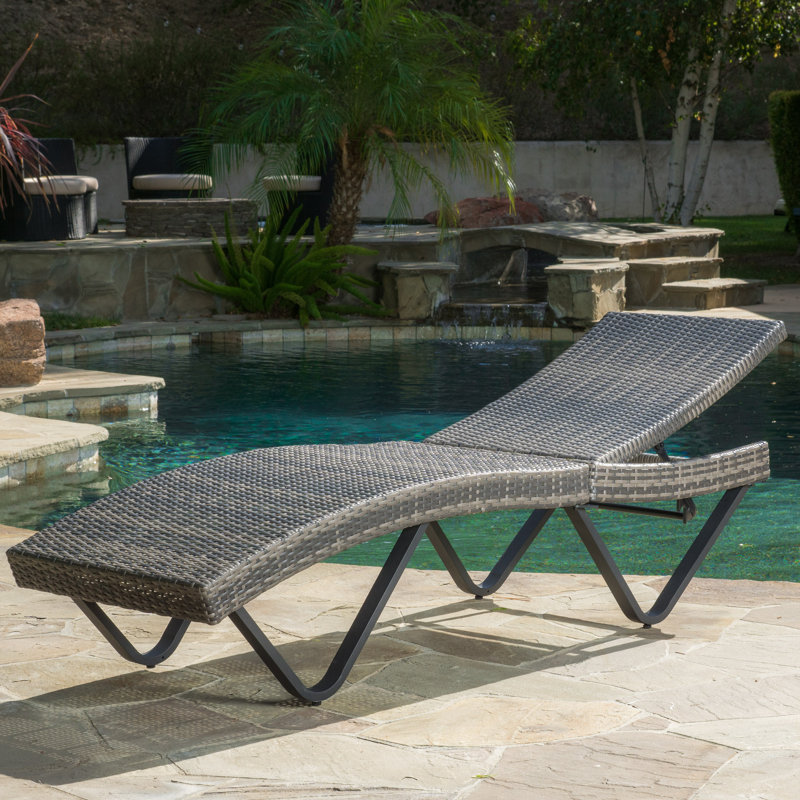 Chaise longue inclinable 77,25 po Leyt, Gris