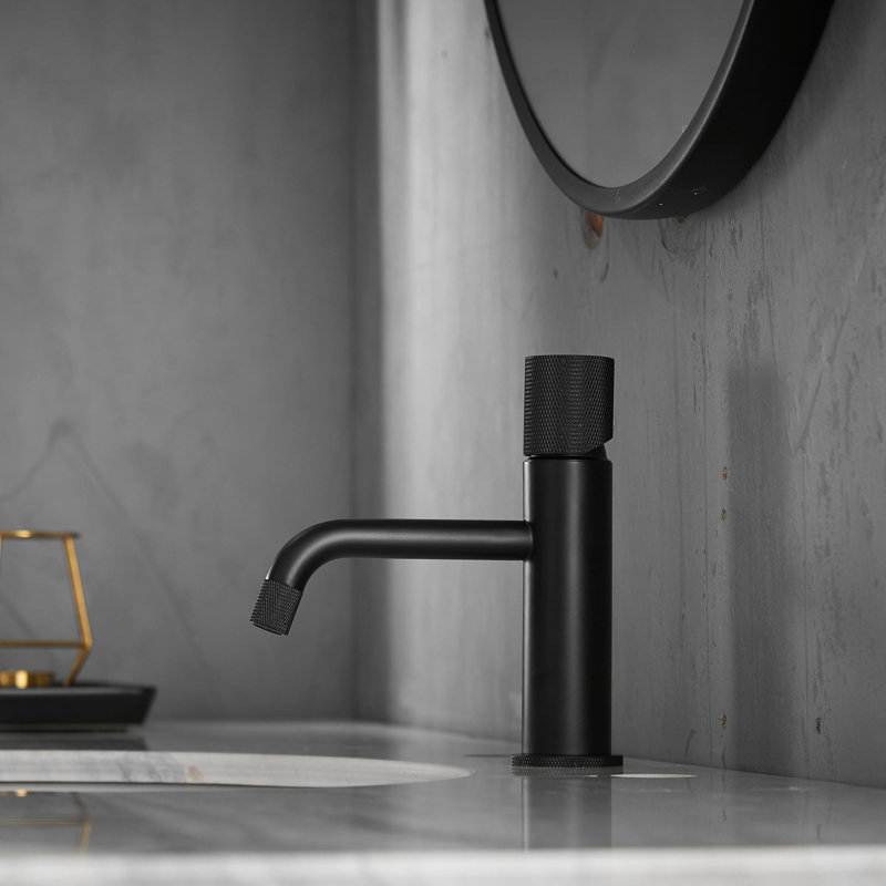 Single Handle Brass Bathroom Sink Faucet, Black