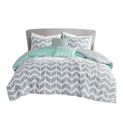 Twin/Twin XL Comforter Set