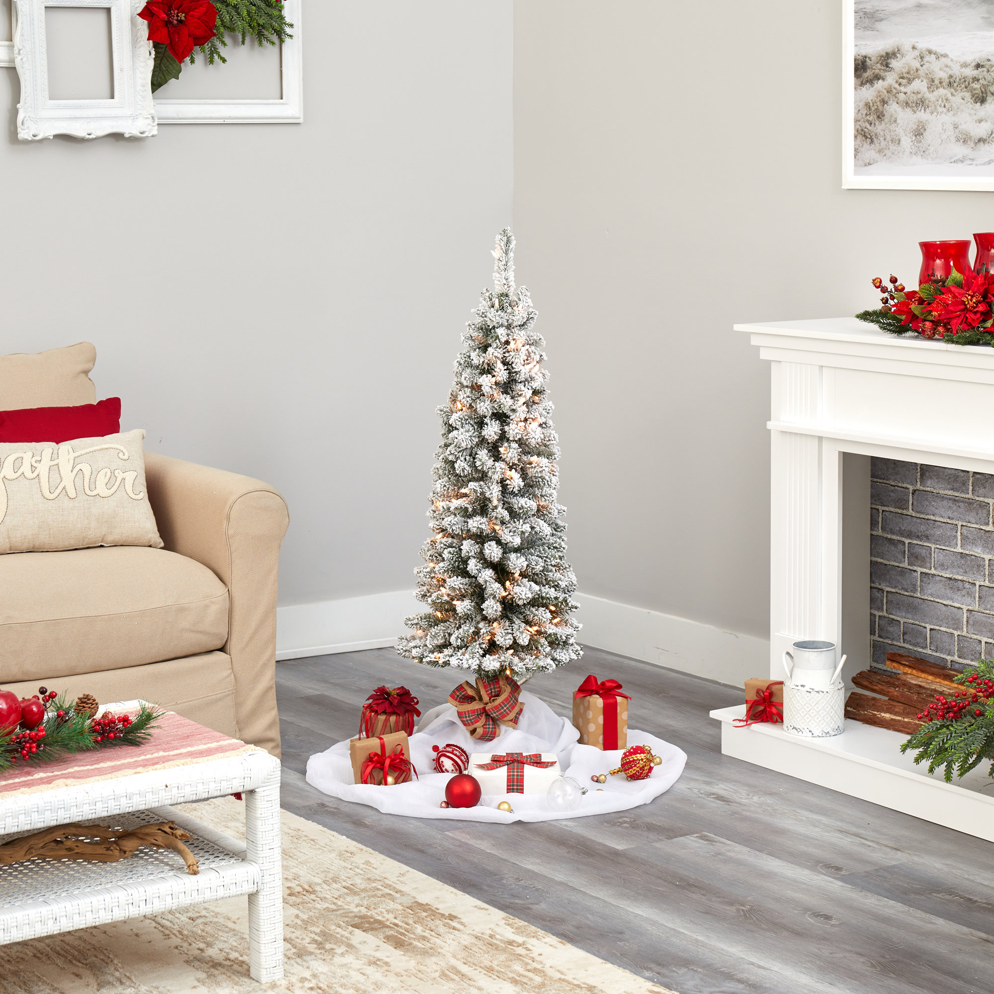 Lighted Artificial Spruce Christmas Tree, 4' H