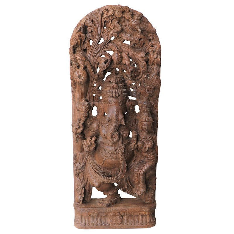 Figurines & Sculptures