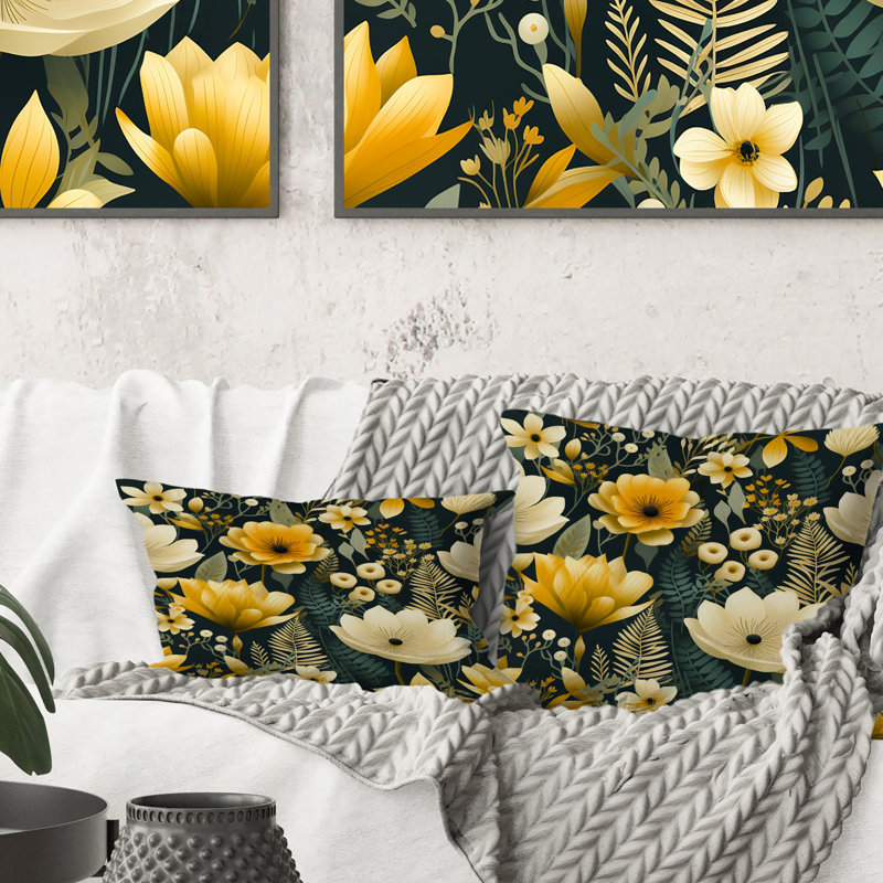 Retro Floral Revival Botanical Pattern III - Coussin décoratif imprimé botanique, H 16 po x l 16 po