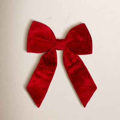 Vickerman 24" x 32" Red Faux Fur Bow