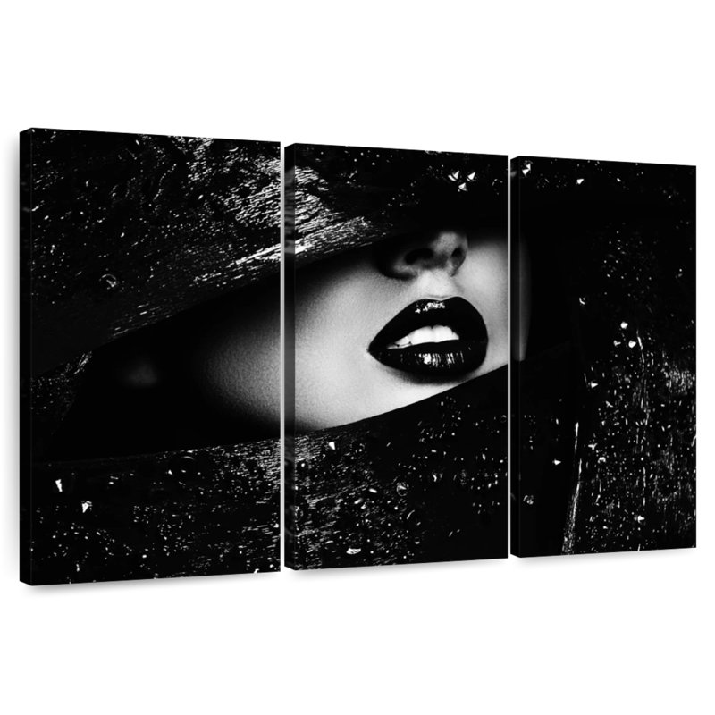 Shuttleworth Chic Black Lips, 20" H x 33" W