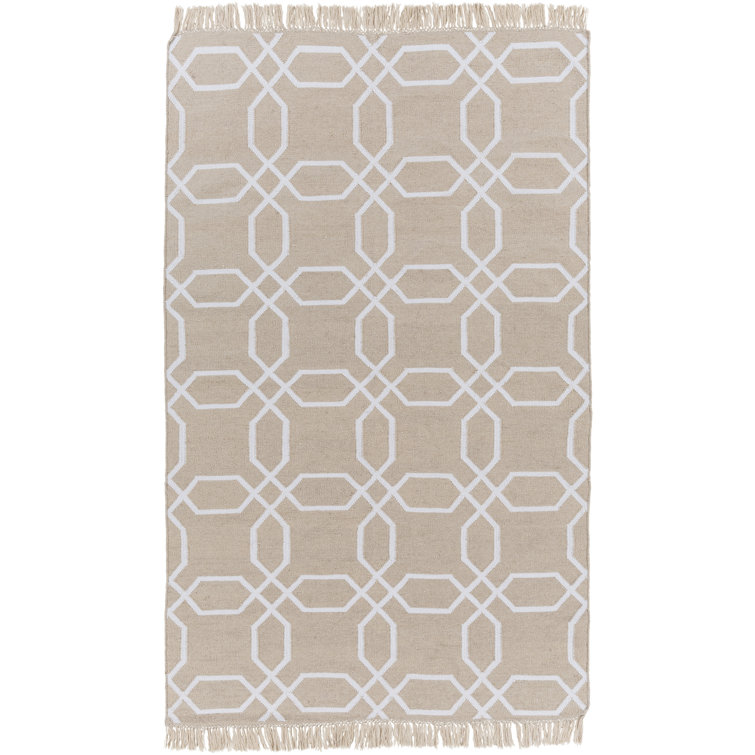 Larksville Geometric Indoor / Outdoor Rug