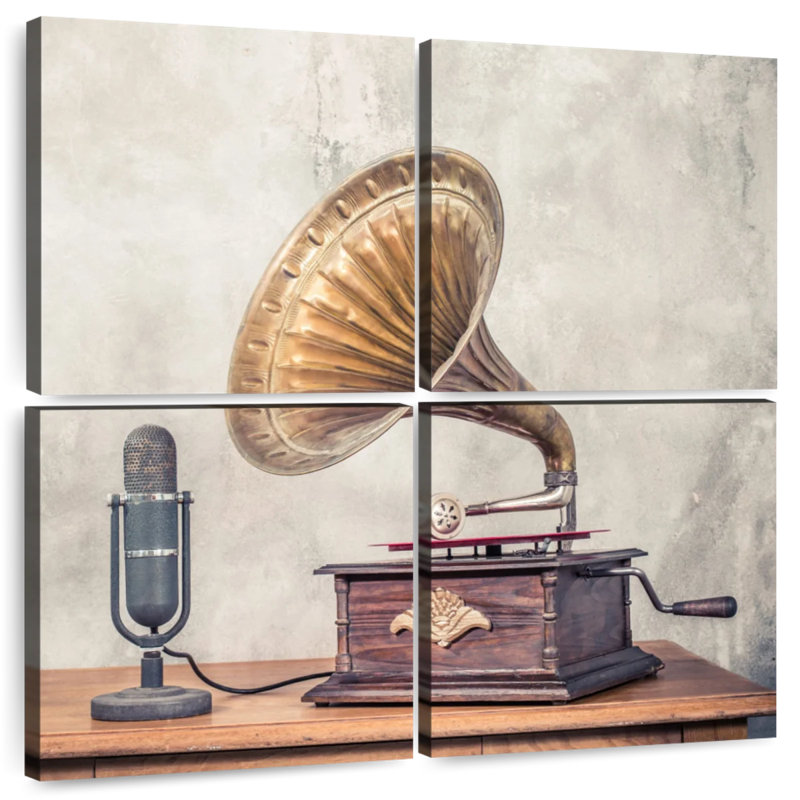 Abarca micro et Gramophone, H 32 po x l 32 po