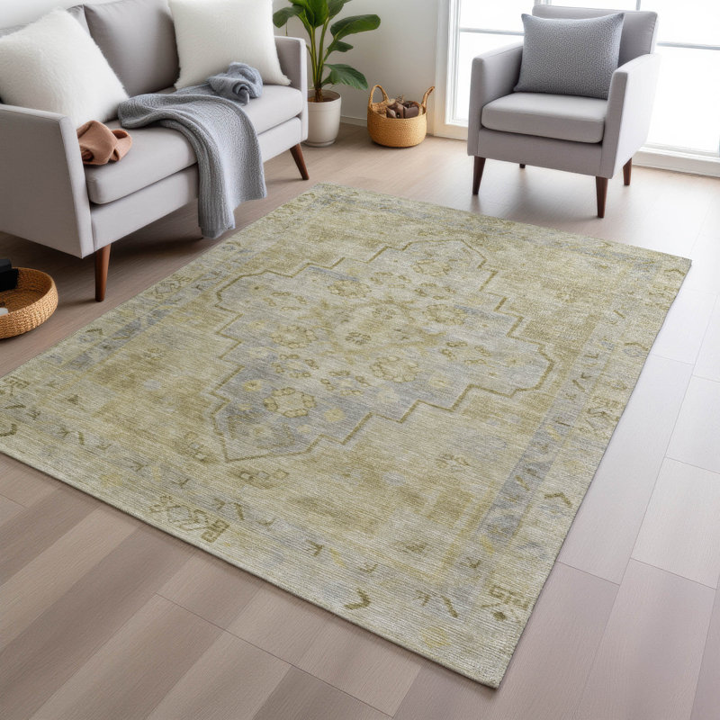 Tapis intérieur / extérieur doré lavable à la machine Xhevrie, Rectangulaire 8 pi x 10 pi