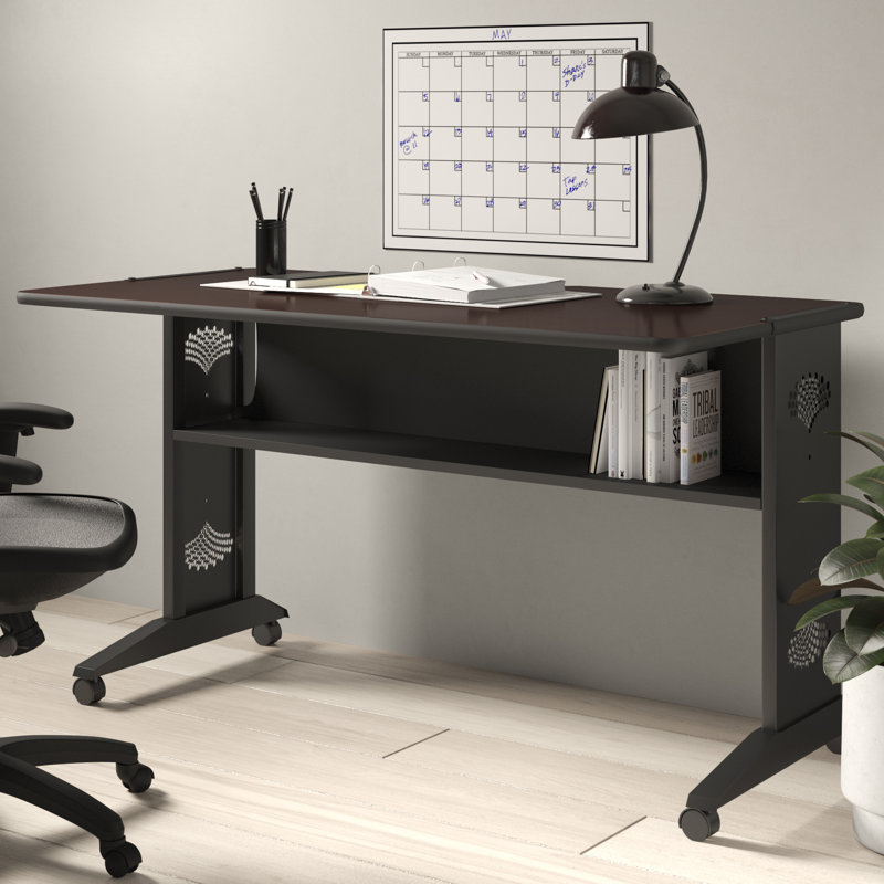 Bureau d'ordinateur