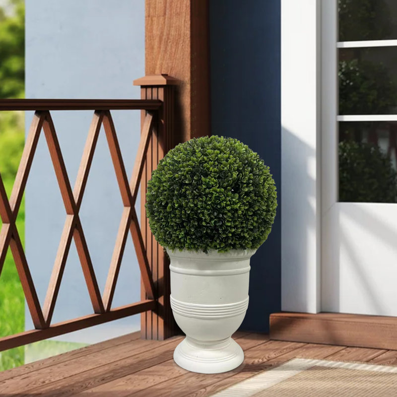 Topiaire 24 po Faux Eucalyptus
