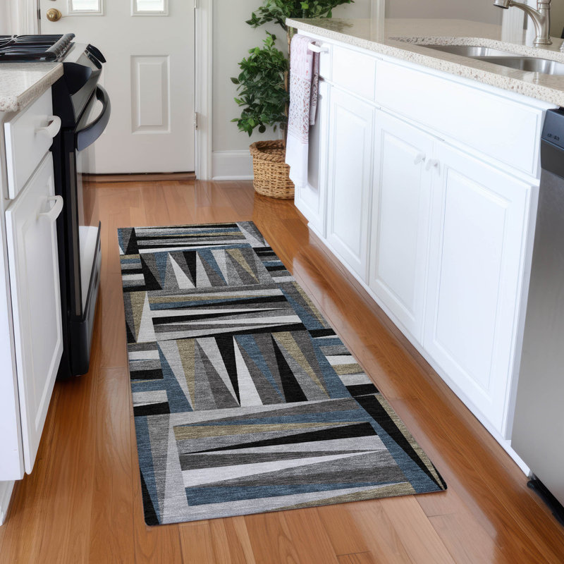 Premium Machine Washable Collett AMF1012 Squares Rug, Runner 2'3" x 7'6"