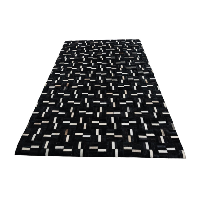 Tapis noir Juliana