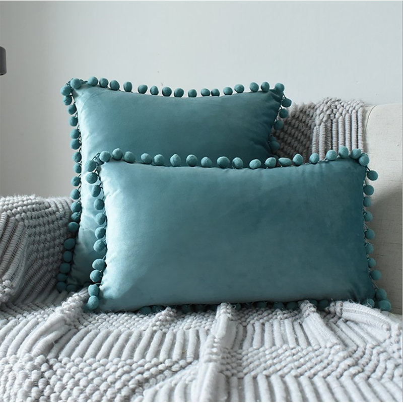 Housse de coussin en velours Pom-Poms