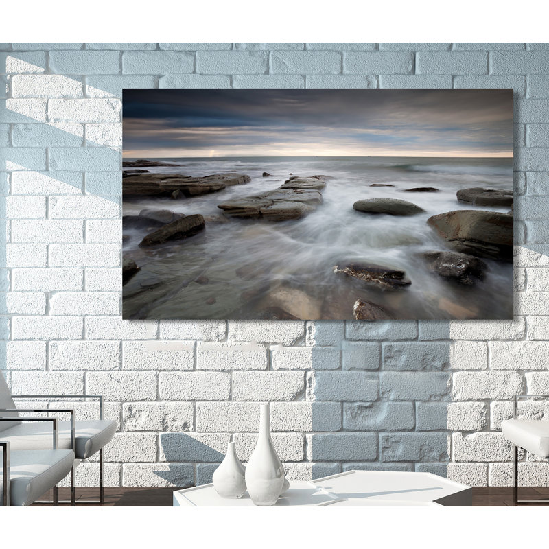 « aube on the rocks », reproduction de photo sur toile tendue, H 28 po x l 48 po x P 1,5 po
