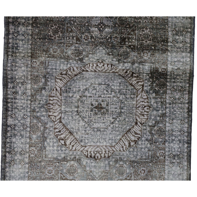 Hand Knotted Wool Area Rug in Gray