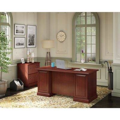 Ensemble de bureau Magomed