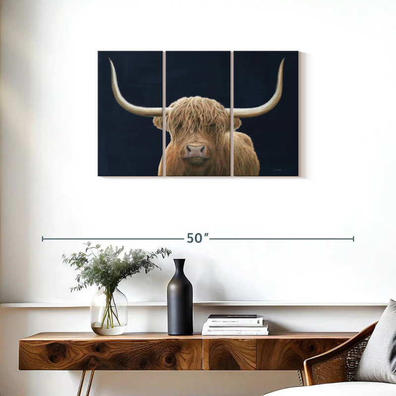 Brampt Highland Cow Navy, 20" H x 33" W