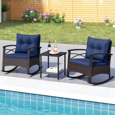 Ensemble de chaises berçantes en rotin PE avec plateau en bois d'acacia 3 pièces