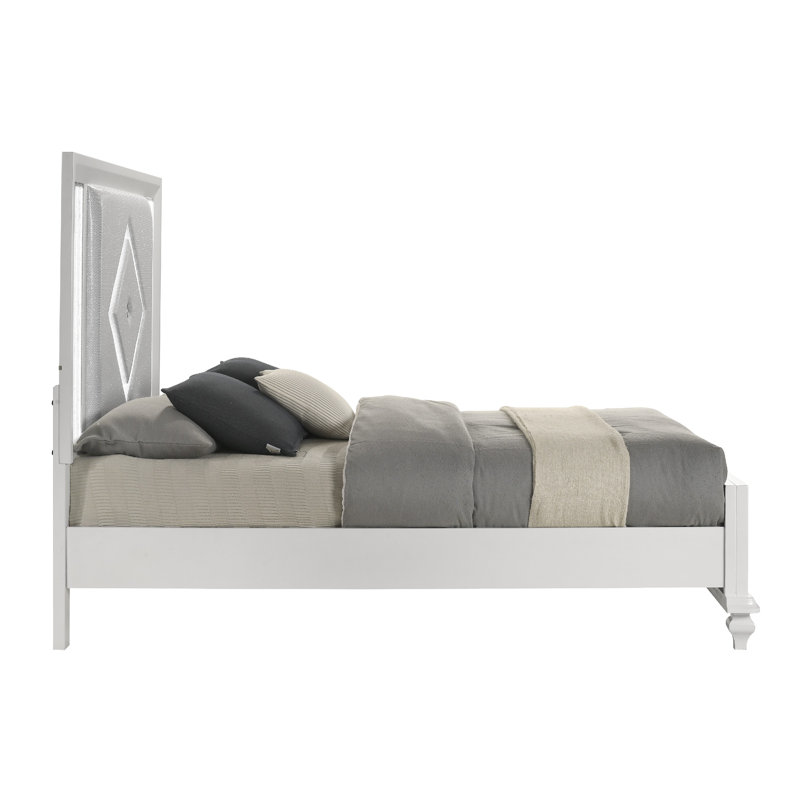 Grand lit Stacy, tête de lit avec éclairage DEL, revêtement argenté, blanc, Grand