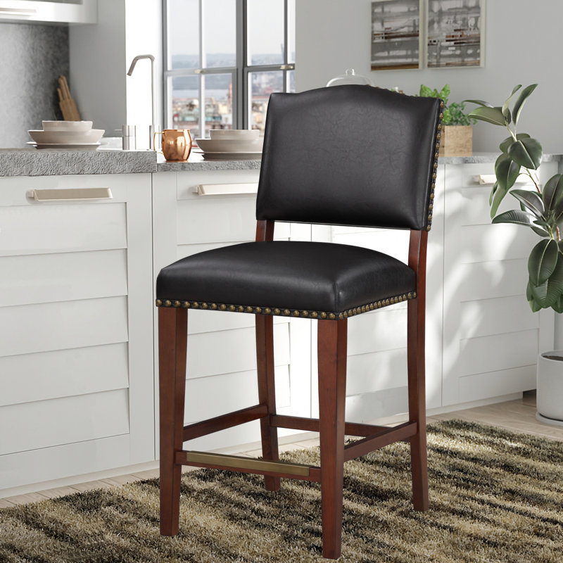 Revêtement de luxe Armandina, confort moderne et élégance classique, Simili cuir brun foncé