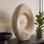 Pièce maîtresse ovale moderne en céramique abstraite pour centre de table - objet sculptural décoratif pour la décoration de la maison, des tablettes et du salon - 16 po