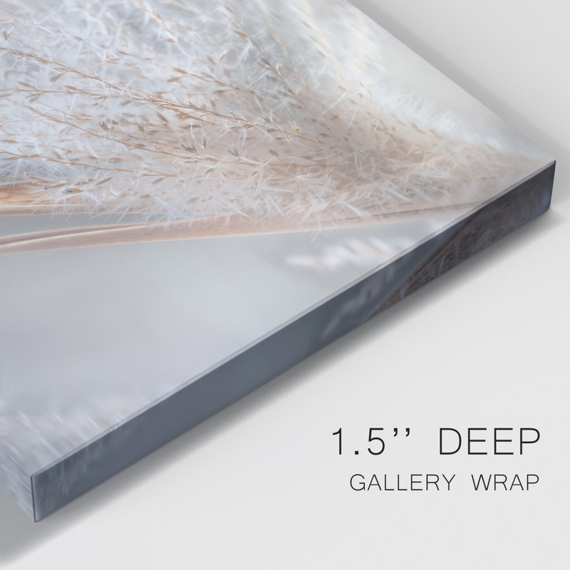 «Summer Wisps II», impression sur toile tendue, H 12 po x l 8 po x P 1 po