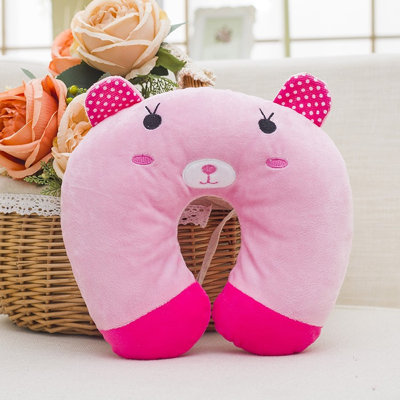 Joli coussin en forme de U